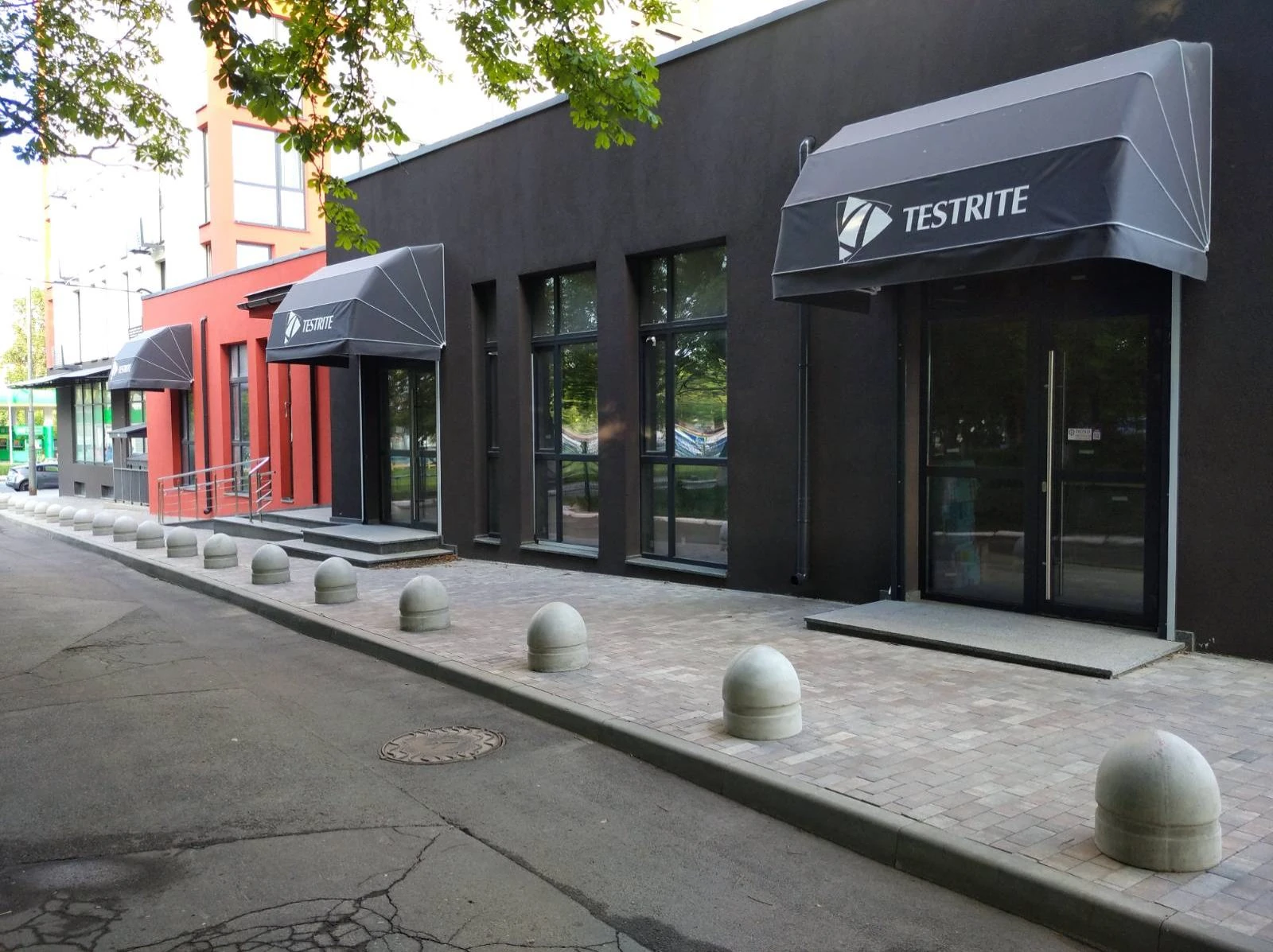 Sede y producción de Testrite